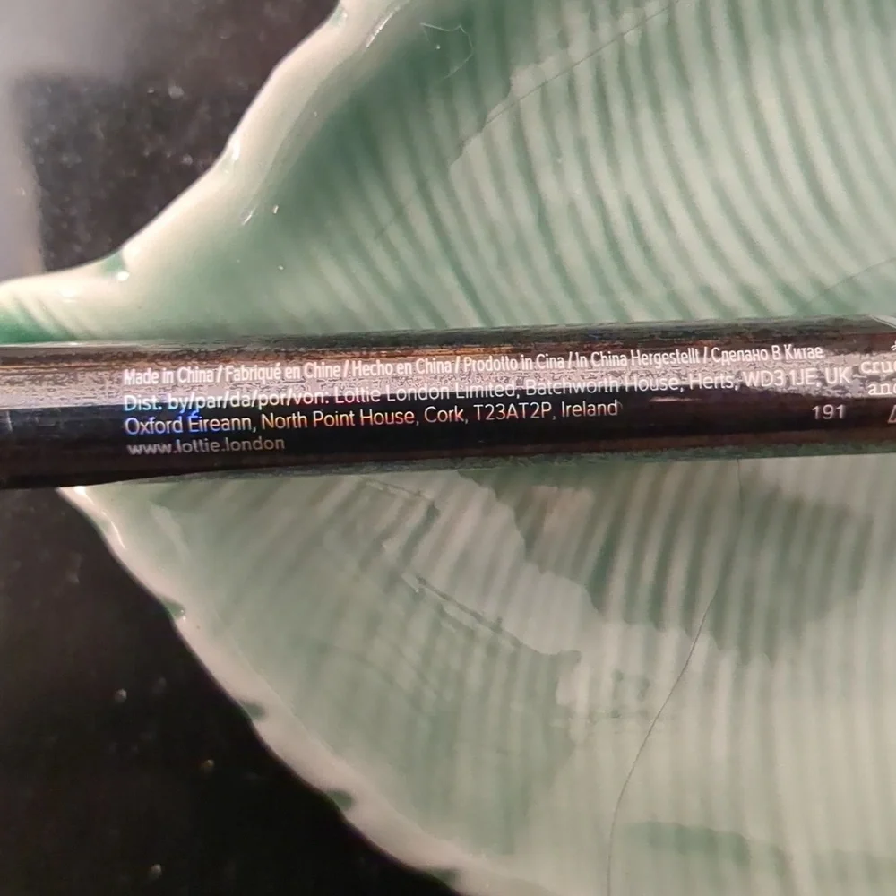 Liquid Eyeliner